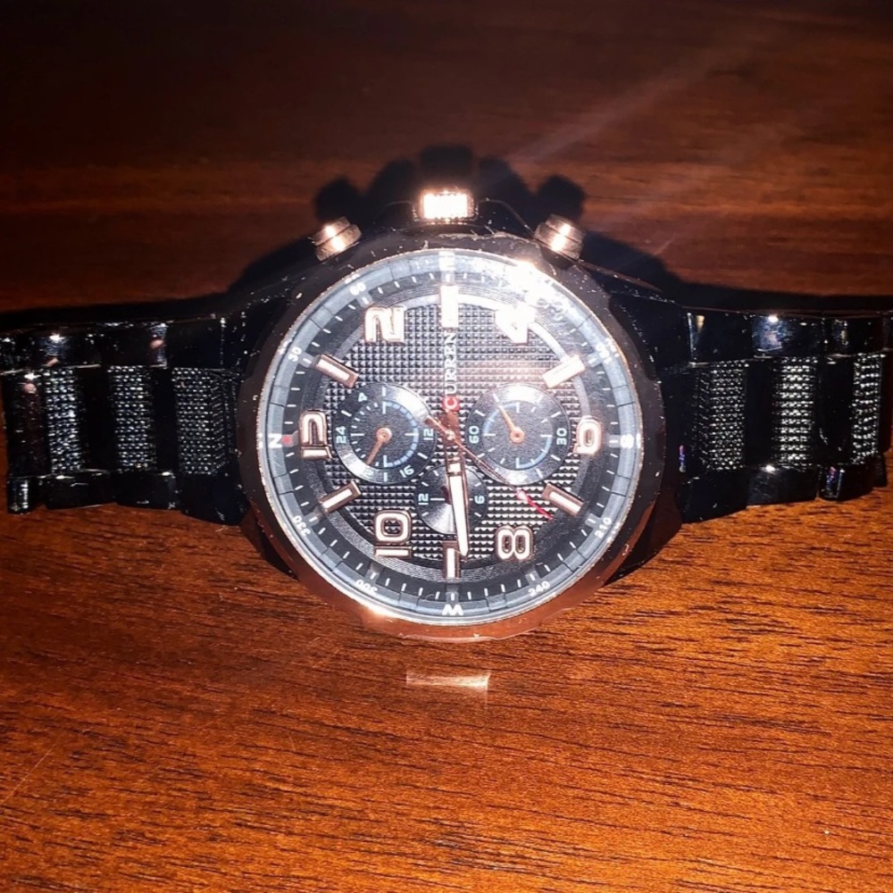 Black and gold watch